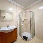 Charming 3-bedroom With Pool In 阿尔布费拉