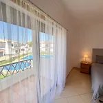 度假居 Charming 3-bedroom With Pool In *